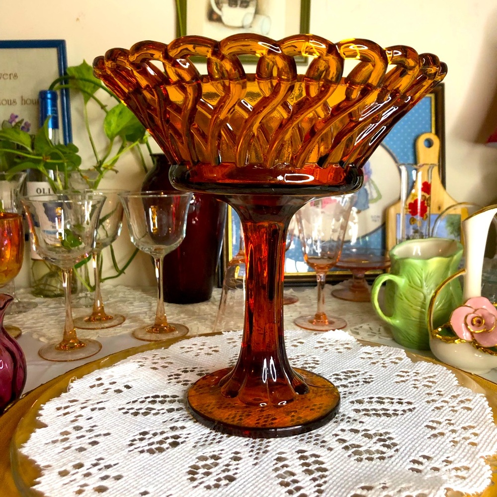 VTG large amber compote Host pick
